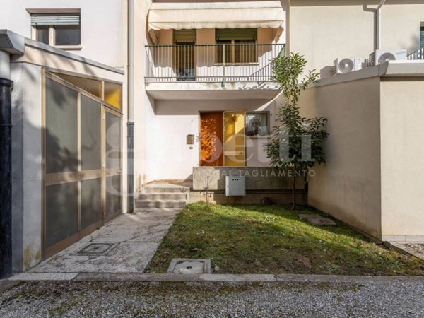 casa indipendente in vendita a Codroipo