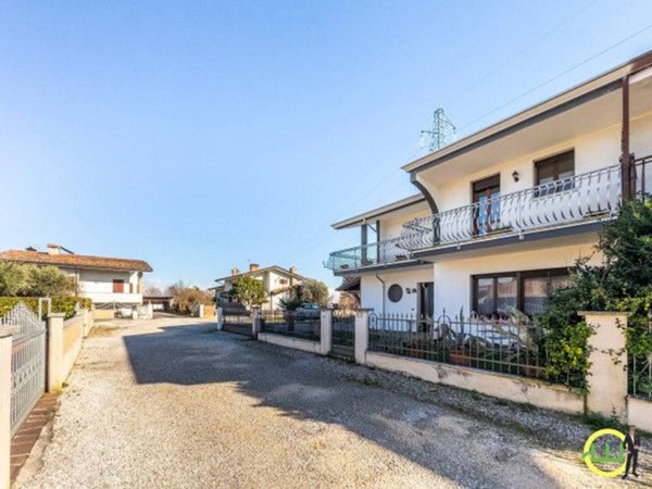 casa indipendente in vendita a Codroipo