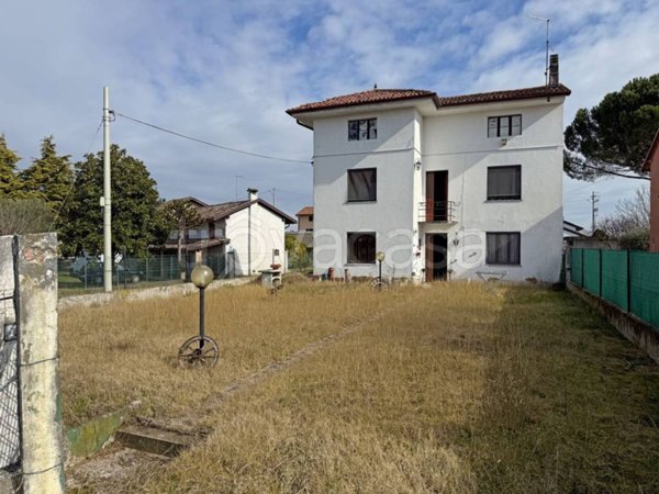 casa indipendente in vendita a Codroipo