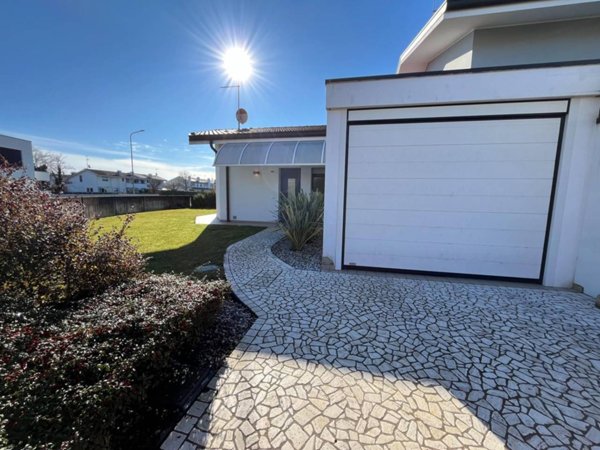 casa indipendente in vendita a Codroipo