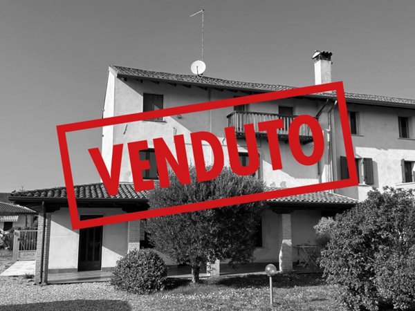casa indipendente in vendita a Codroipo