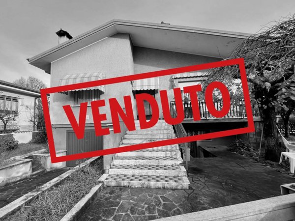casa indipendente in vendita a Codroipo