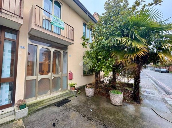casa indipendente in vendita a Codroipo