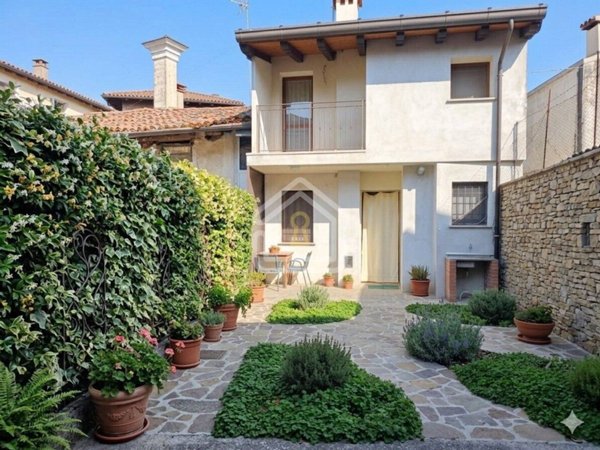 casa indipendente in vendita a Codroipo