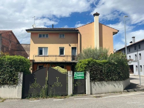 casa indipendente in vendita a Codroipo