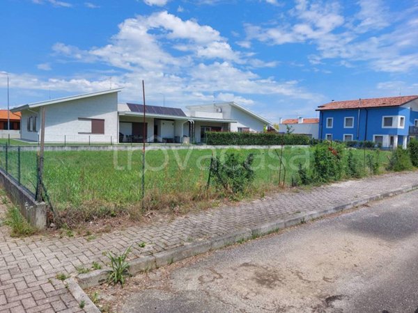 terreno edificabile in vendita a Codroipo