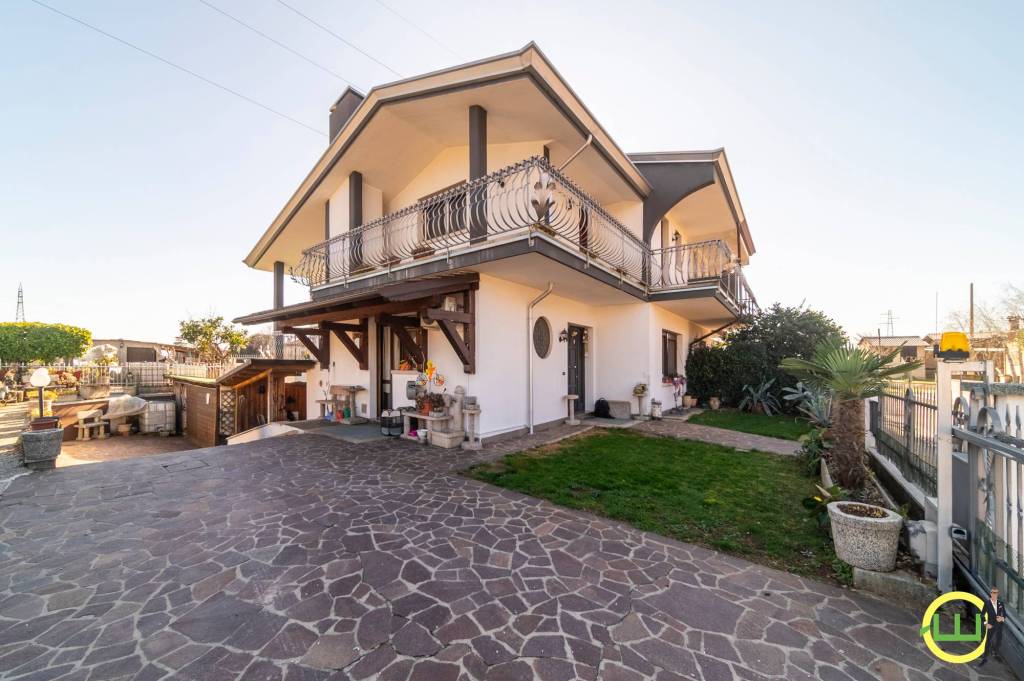 casa indipendente in vendita a Codroipo
