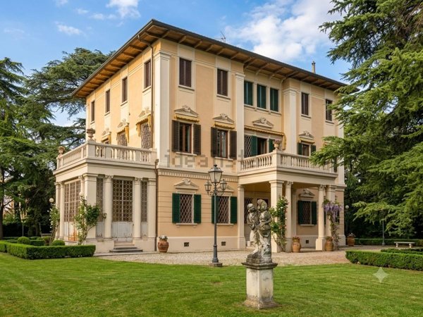 casa indipendente in vendita a Codroipo