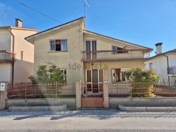 casa indipendente in vendita a Codroipo