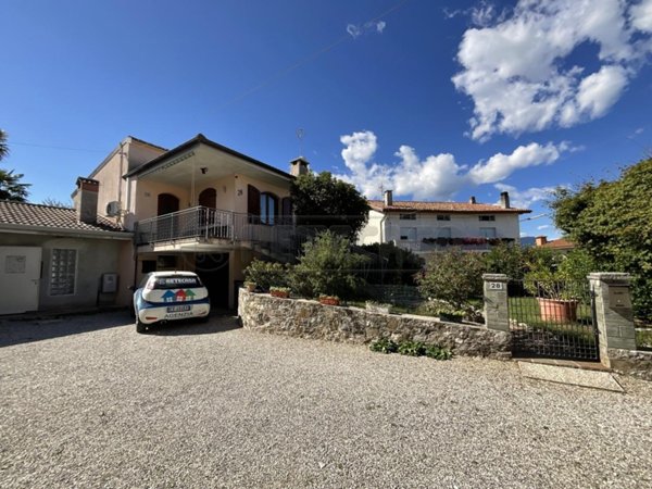 casa indipendente in vendita a Colloredo di Monte Albano