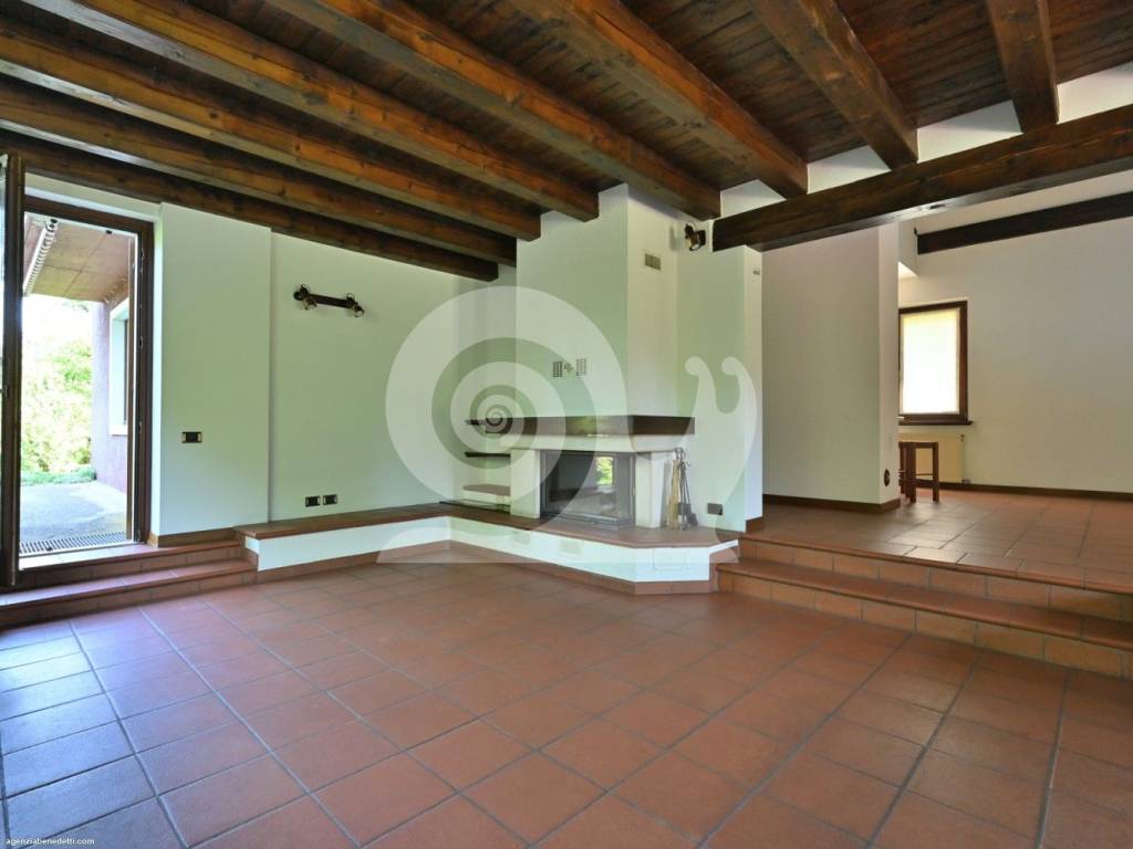 casa indipendente in vendita a Colloredo di Monte Albano