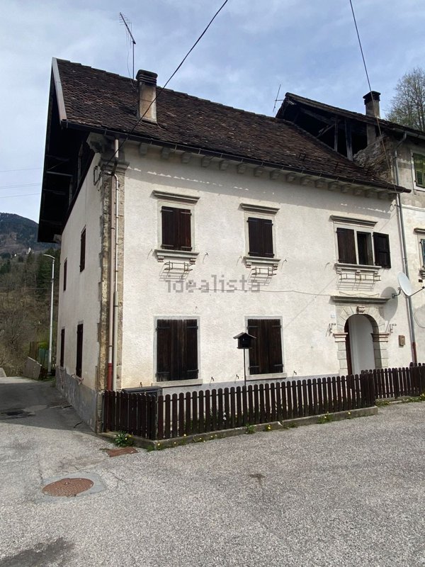 casa indipendente in vendita a Comeglians in zona Povolaro