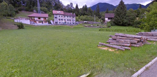 villa in vendita a Comeglians in zona Povolaro