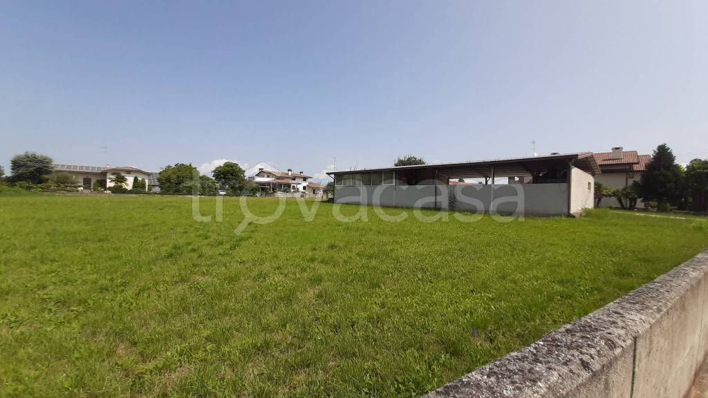 bifamiliare in vendita a Corno di Rosazzo