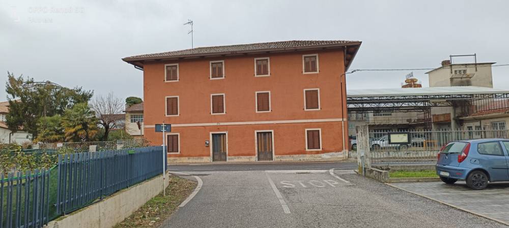 intera palazzina in vendita a Corno di Rosazzo