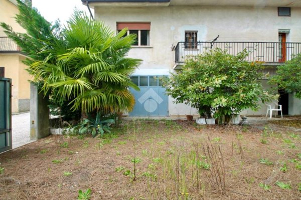 casa indipendente in vendita a Corno di Rosazzo