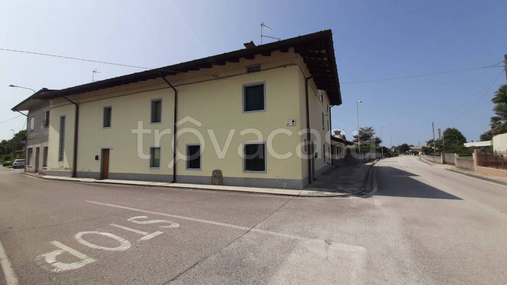 appartamento in vendita a Corno di Rosazzo
