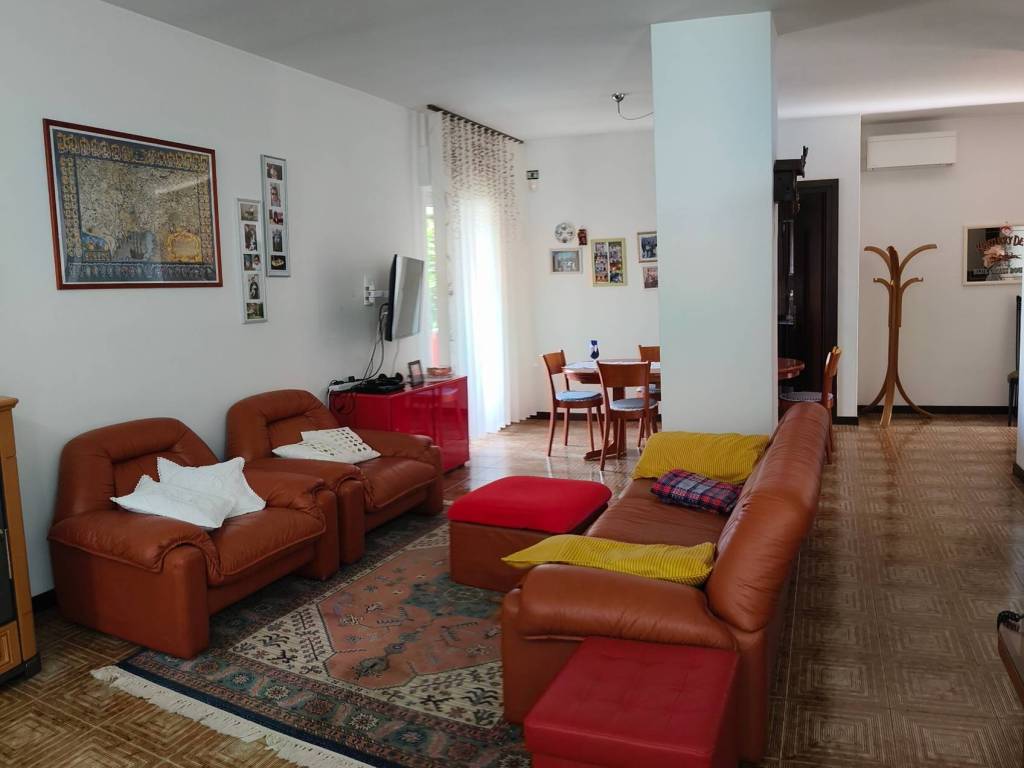 casa indipendente in vendita a Corno di Rosazzo