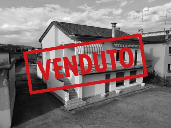casa indipendente in vendita a Corno di Rosazzo in zona Quattroventi