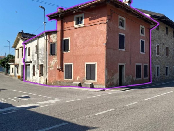 casa indipendente in vendita a Corno di Rosazzo in zona Quattroventi