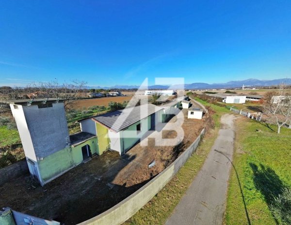 quadrivano in vendita a Coseano