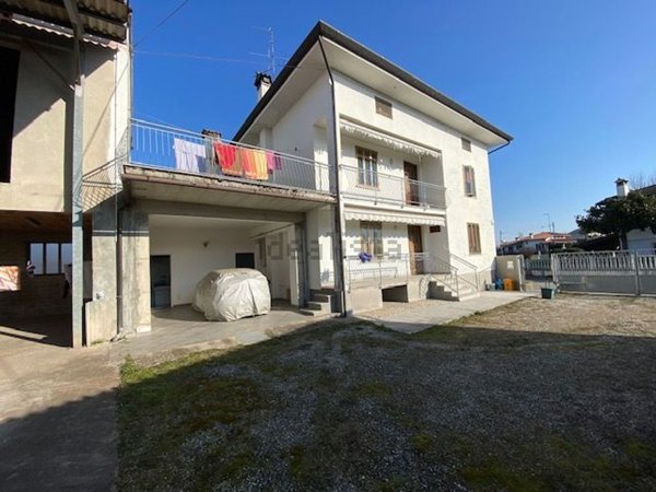 casa indipendente in vendita a Coseano in zona Maseris