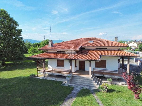 casa indipendente in vendita a Coseano in zona Cisterna