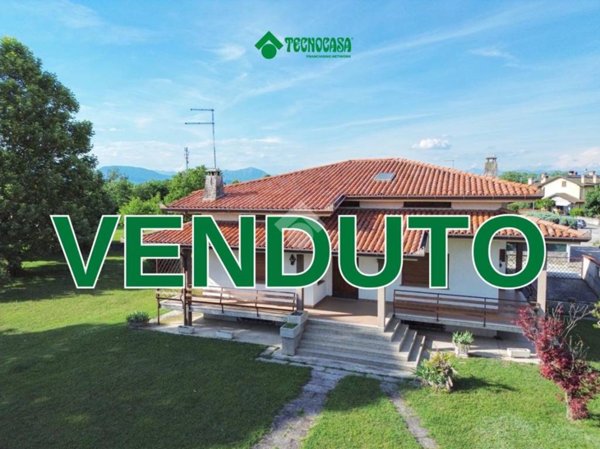 casa indipendente in vendita a Coseano in zona Cisterna