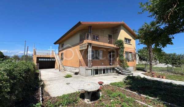 casa indipendente in vendita a Coseano in zona Cisterna