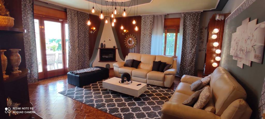 casa indipendente in vendita a Dignano