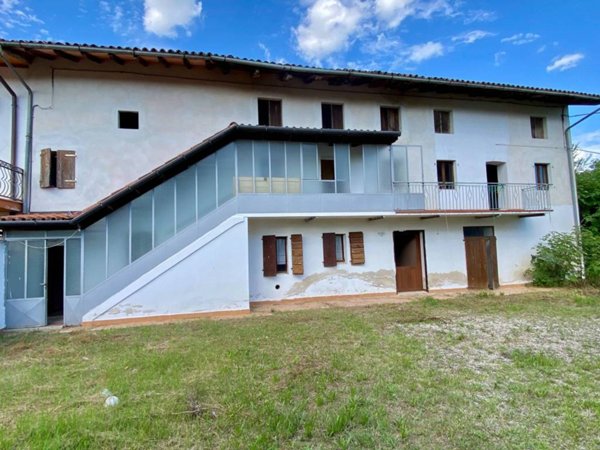 casa indipendente in vendita a Dignano