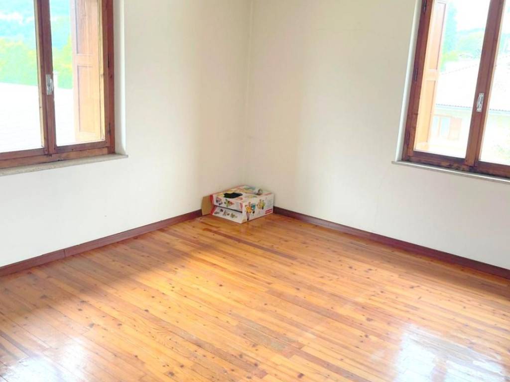 casa indipendente in vendita ad Enemonzo in zona Quinis