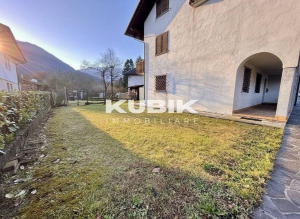 casa indipendente in vendita ad Enemonzo