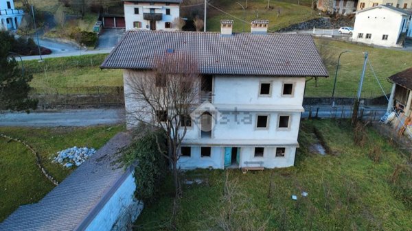 casa indipendente in vendita ad Enemonzo in zona Fresis