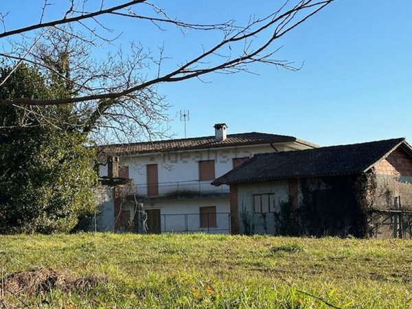 casa indipendente in vendita a Faedis