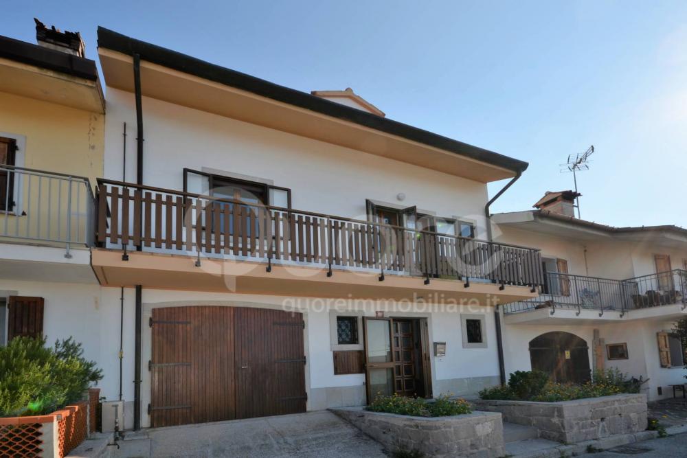 casa indipendente in vendita a Faedis in zona Canebola
