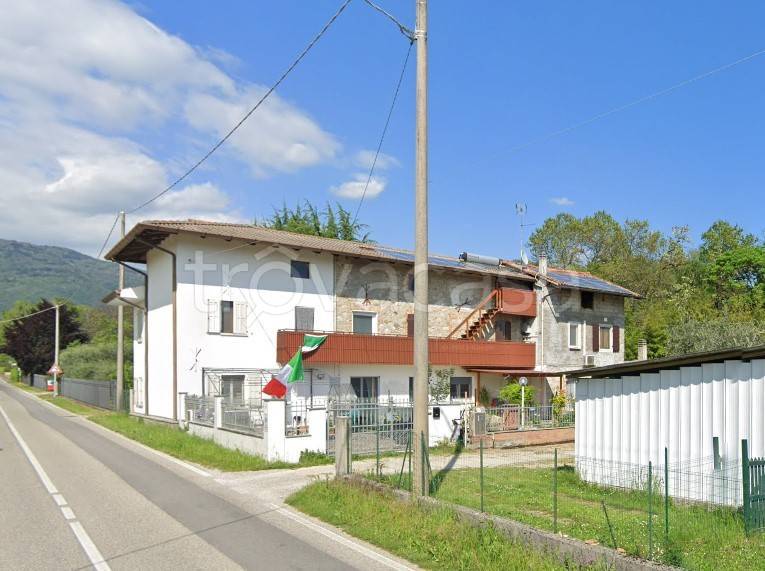 casa indipendente in vendita a Faedis