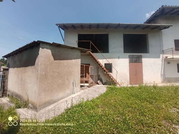 casa indipendente in vendita a Faedis
