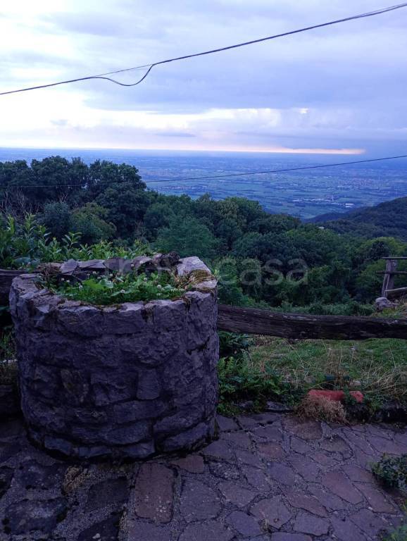 casa indipendente in vendita a Faedis