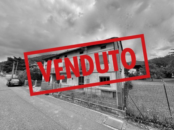 casa indipendente in vendita a Faedis