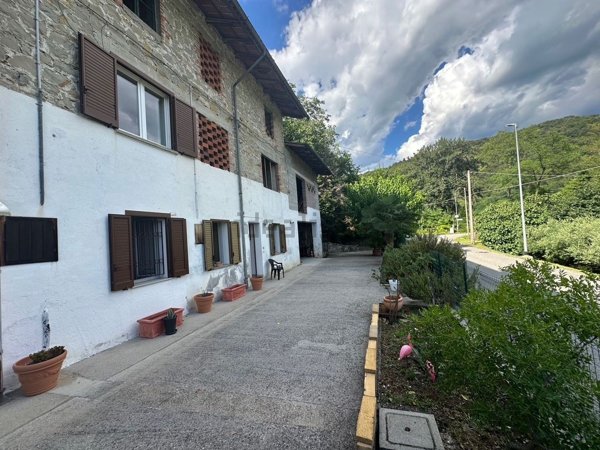 casa indipendente in vendita a Faedis