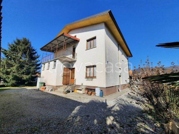 casa indipendente in vendita a Faedis in zona Campeglio