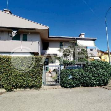 appartamento in vendita a Faedis