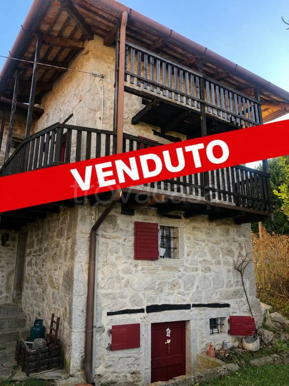 casa indipendente in vendita a Faedis