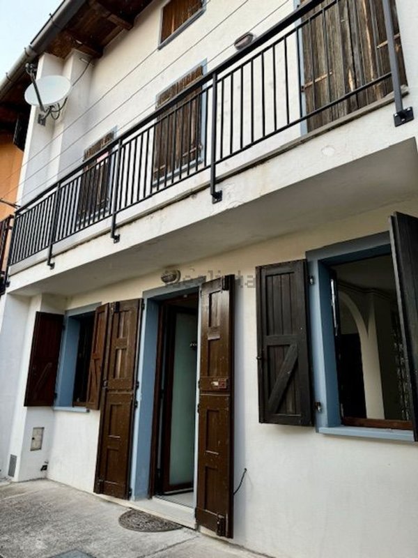 casa indipendente in vendita a Faedis in zona Canebola