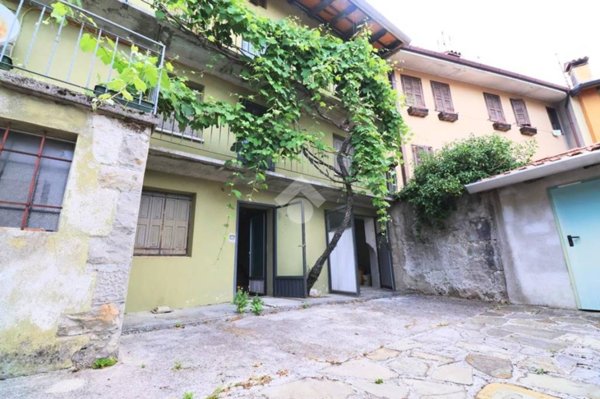 casa indipendente in vendita a Faedis in zona Canebola