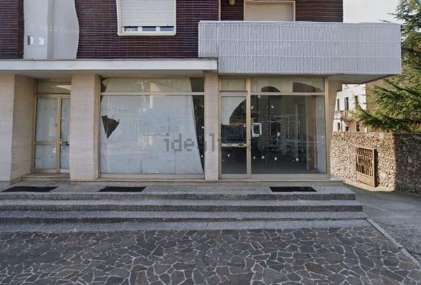 locale commerciale in vendita a Fagagna