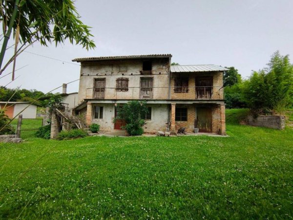 casa indipendente in vendita a Fagagna