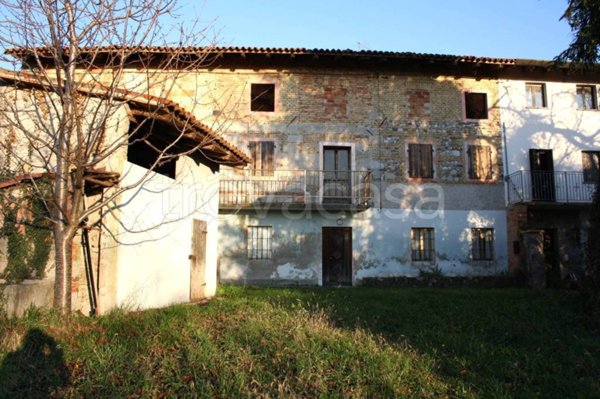 casa indipendente in vendita a Fagagna in zona Madrisio