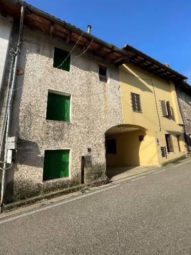 casa indipendente in vendita a Fagagna